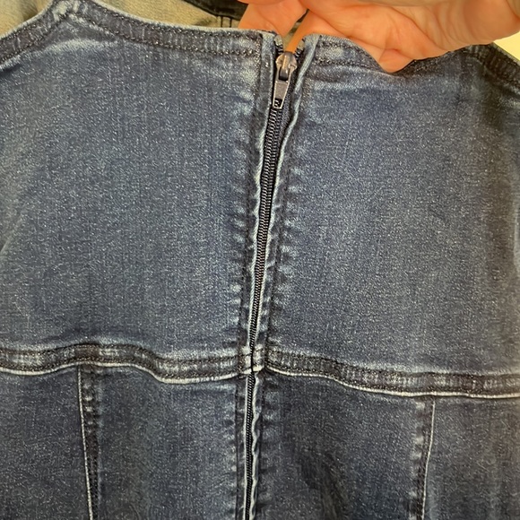 Volcom Liberator Denim Romper Size Small Dark Blast Denim - Picture 8 of 9